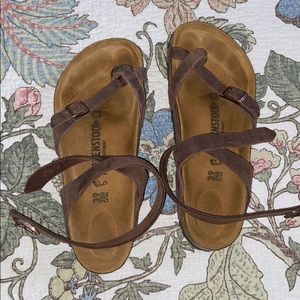 🤎 Birkenstock’s 🤎 With Ankle Wrap Buckle!